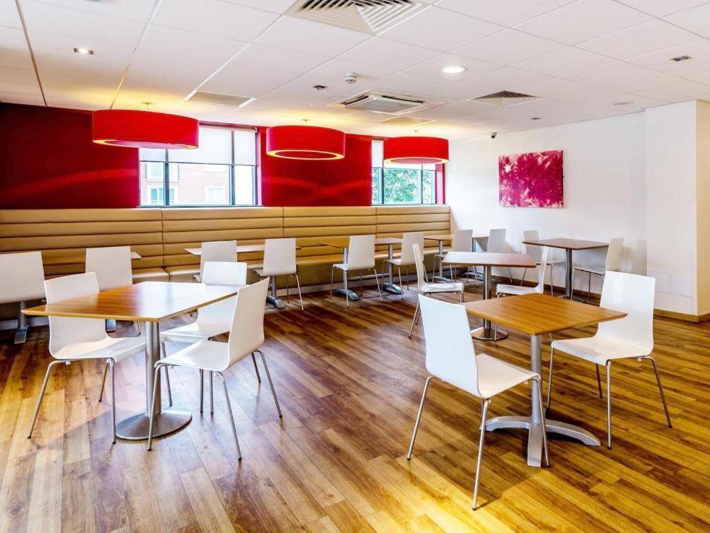 Travelodge Stratford Upon Avon Eksteriør bilde