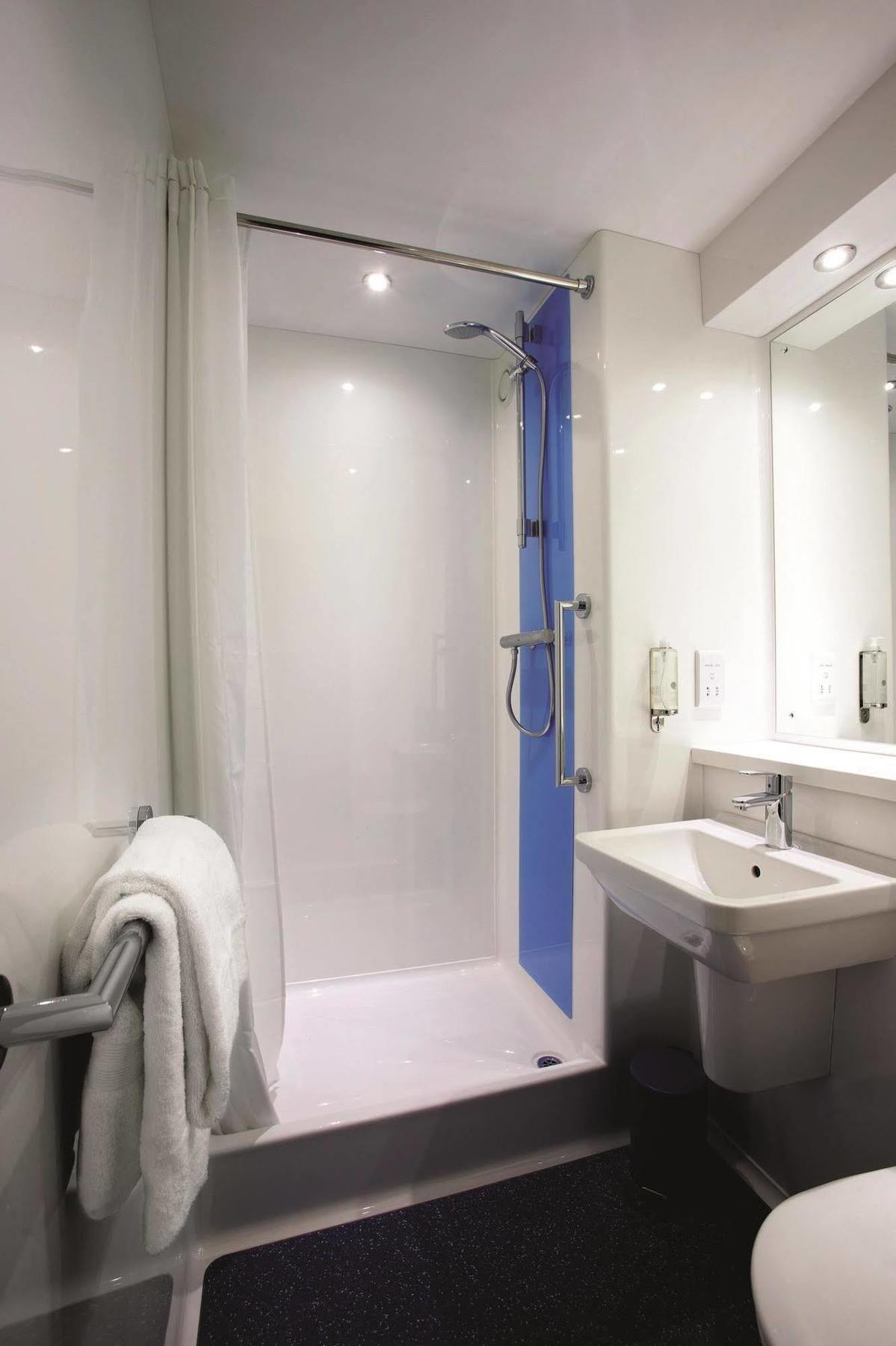 Travelodge Stratford Upon Avon Eksteriør bilde
